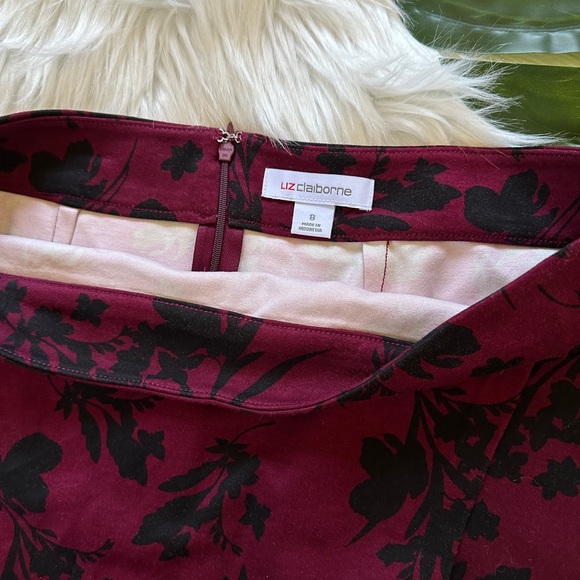 ⭐️ Liz Claiborne Pencil Skirt - Picture 6 of 8